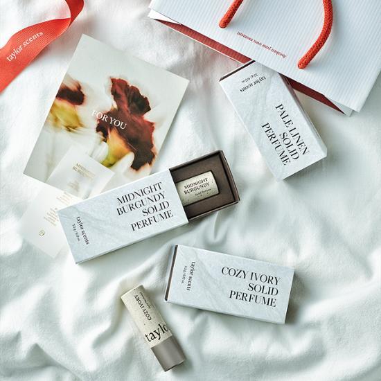 テイラーセンツ ソリッドパフュームの3種類のオプションを選択してください