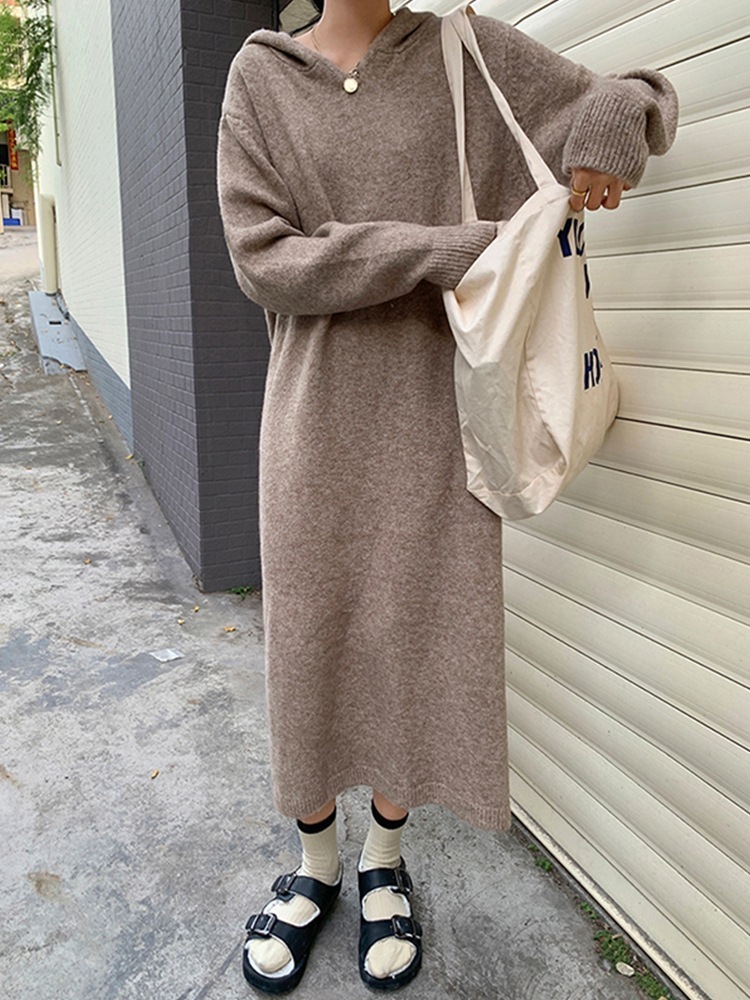 白いフード付きニットドレス子供ジャンパーロングセクション秋と冬の底インナーロングスカート