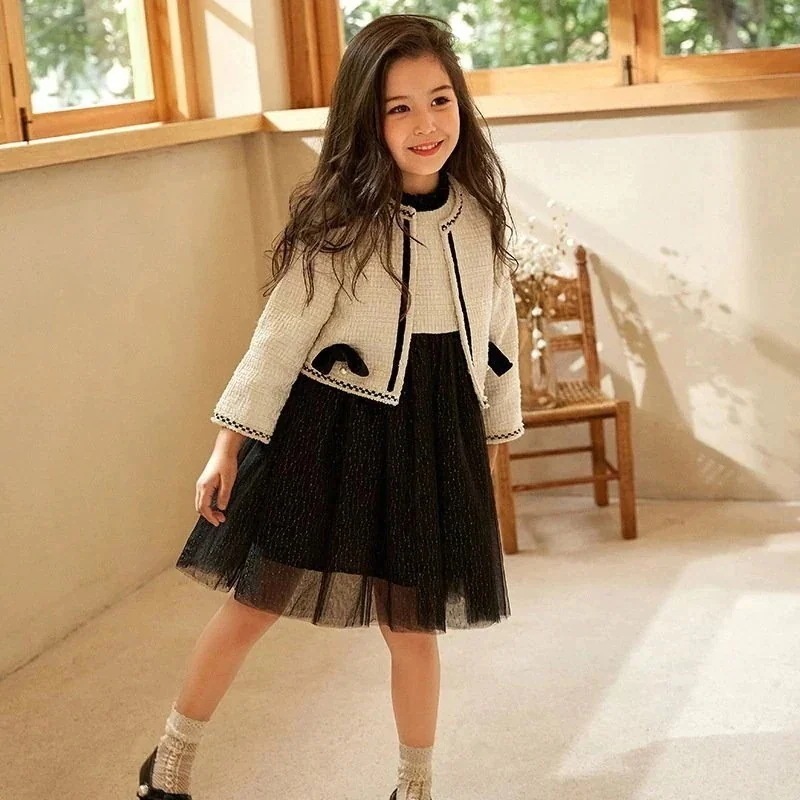 子供スーツ 入学式 女の子 卒園式 令和 4 長袖 アイボリー 黒 ツイード 制服 フォーマル 発表会1