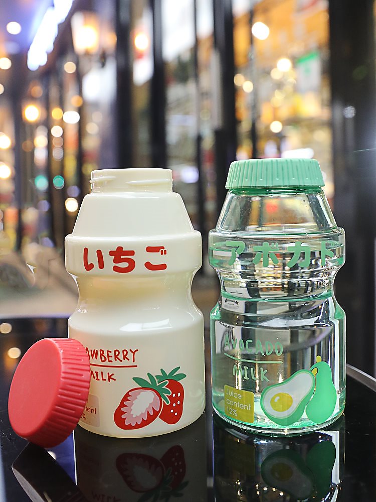韓国 SNS 大人気 水筒 韓国版 コップ 創意的な個性的な潮流が可愛い割れにくいプラスチック コッ