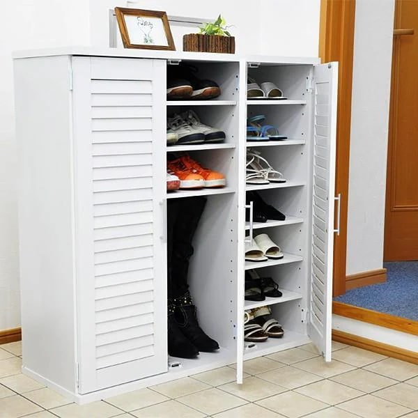 靴箱 大容量 シューズボックス コンパクト ルーバー扉 通気性 蒸れない 湿気防止