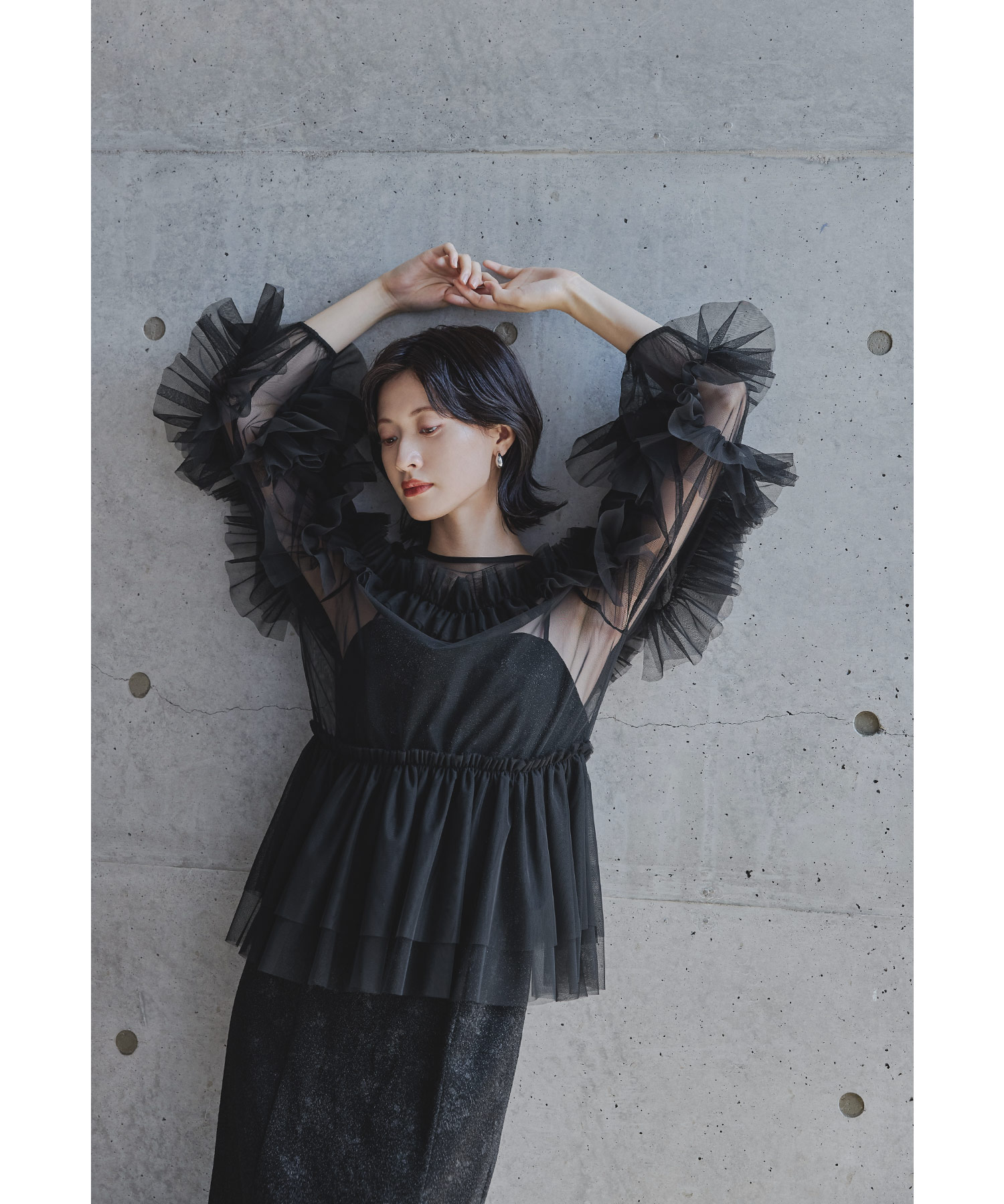 チュールフリルブラウスセットドレス パーティードレス 結婚式 花柄 キャミワンピース 2点セット シアー リボン 長袖 ロング丈 レイヤード 2way お呼ばれ パーティー 二次会 披露宴 謝恩会