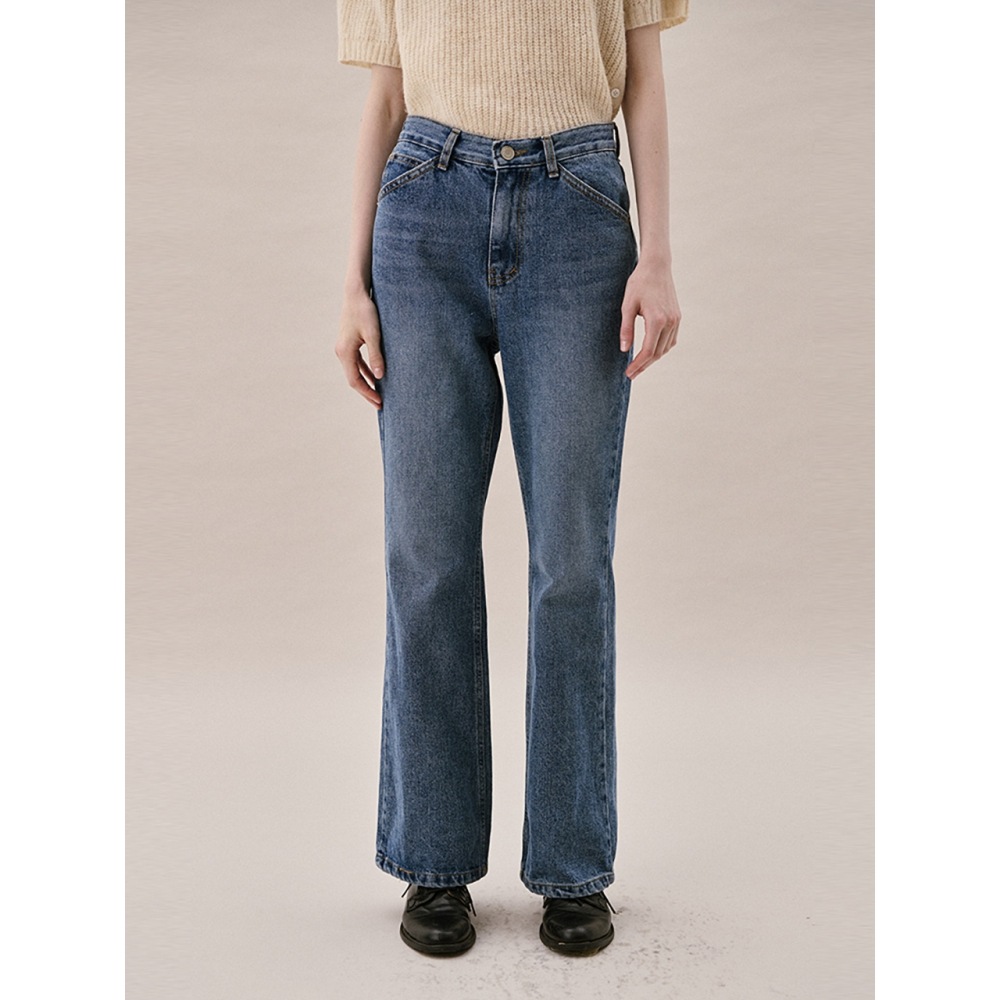 ahwe ブーツカットデニムダークブルー