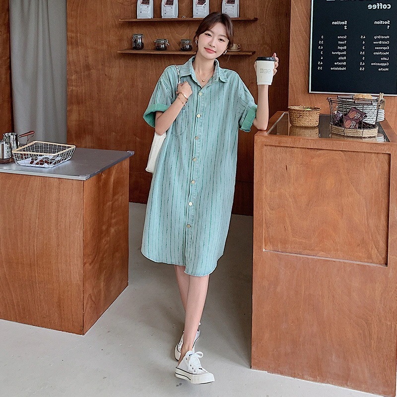 実際の縦縞デニムワンピース女性夏薄いセクション2024香港味レトロ緩いカジュアル薄いシャツスカート
