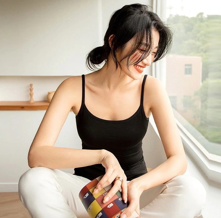 カップ付きインナー 韓国ファッション 軽薄 キャミソール ブラトップ レディース きキャミソール ナイトブラ リラックスブラ