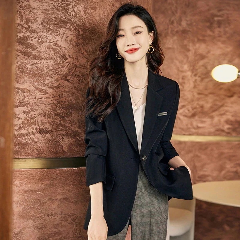 【急速出荷!】品大人気テーラードジャケットレディーステーラード長袖ライトアウター春秋カジュアルスーツジャケット着痩せ感気質おしゃれオフィスビジネス通勤今日は30パーセント