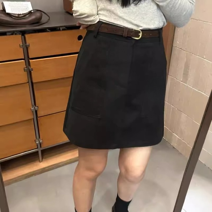 ボトムス スカート ミニスカート Aライン ハイウエスト ベルト付き ポケット ミニ丈 かわいい 大人可愛い きれいめ シンプル 上品 おしゃれ かっこいい カジュアル こなれ感 個性的 主役級