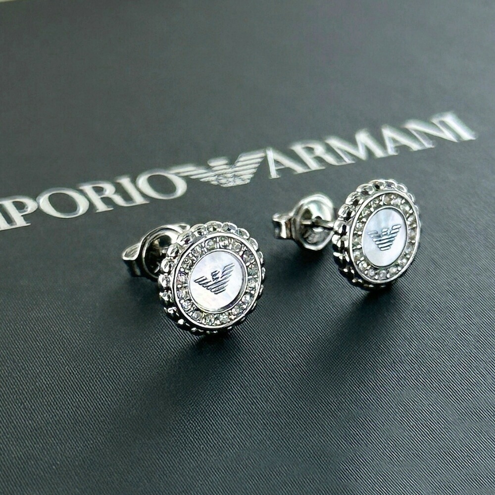 エンポリオアルマーニ ピアス かわいい シンプル 小さい レディース 両耳ピアス ブランド ステンレス シルバー おしゃれ 誕生日プレゼント 女性 母 彼女 結婚記念日 妻 プレゼント ギフト 贈り物 8,175円