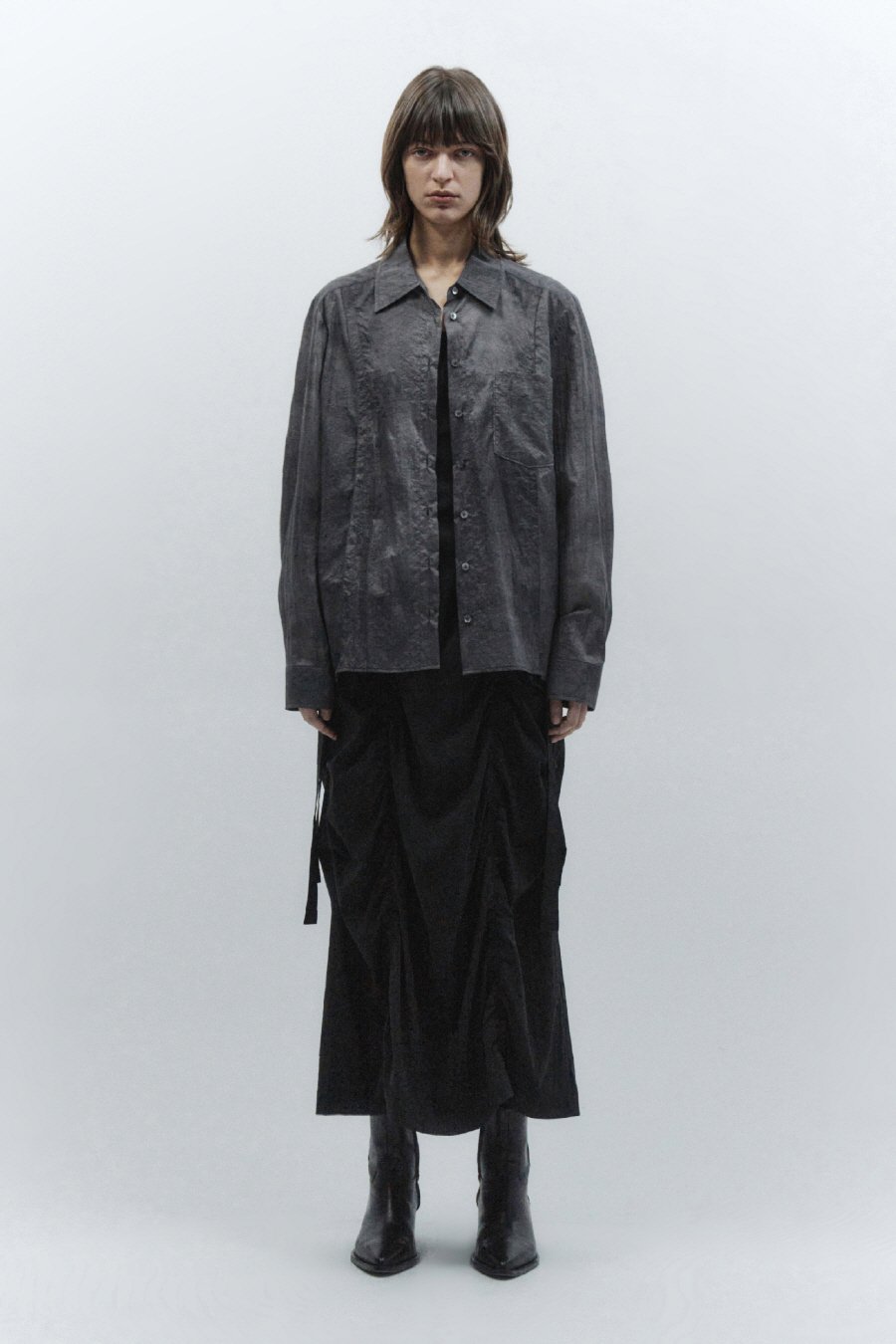 【INSILENCE】 NEUTRAL GRAPHIC SHIRT : CHARCOAL 19,990円