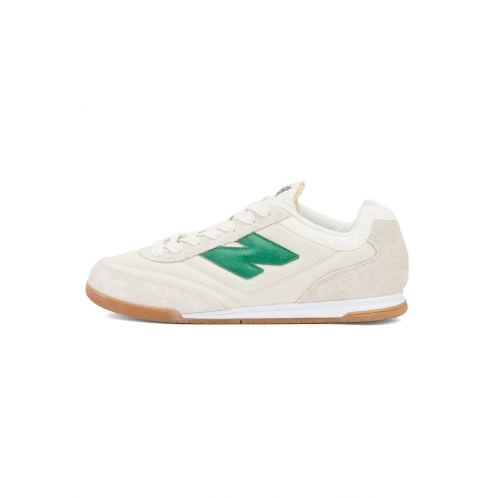 ニューバランススニーカー URC42HG 14,033円