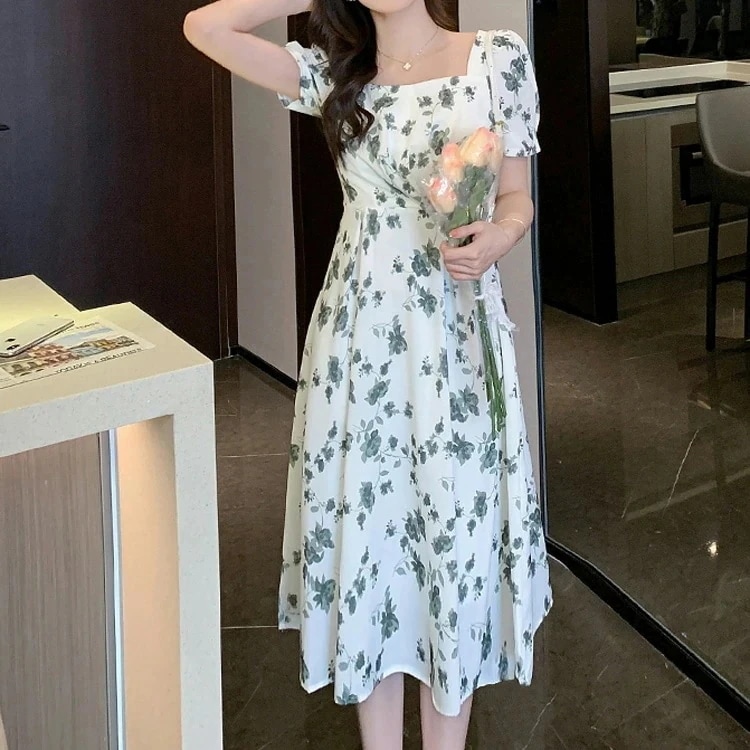 工ガ割-花柄ワンピ 全2柄 スクエアネック 花柄 ワンピース Aラインワンピ 半袖 ロングワンピ 大人丈 膝下 ミモレ丈 ロング丈 ガーリー フェミニン きれいめ 二次会 食事会 デート 体型カバー