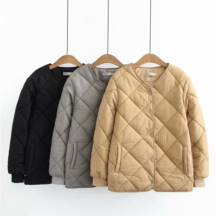 品質いいな品キルティングジャケットレディースダウンジャケット中綿コートノーカラーシンプルボタン留めゆったり冬物