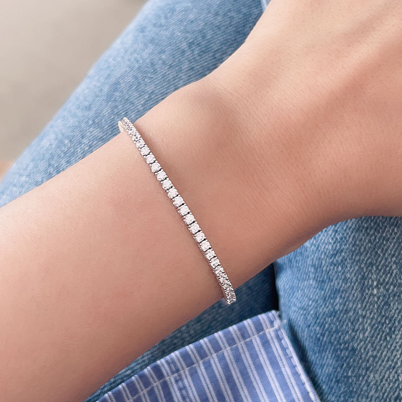 シルバー925 ブレスレット レディース 2mmカラットテニスブレスレット プラチナ K18 18禁 ブランド 誕生日プレゼント 結婚記念日 レディース 彼女 妻 嫁 金属アレルギー シンプル キュー 11,315円