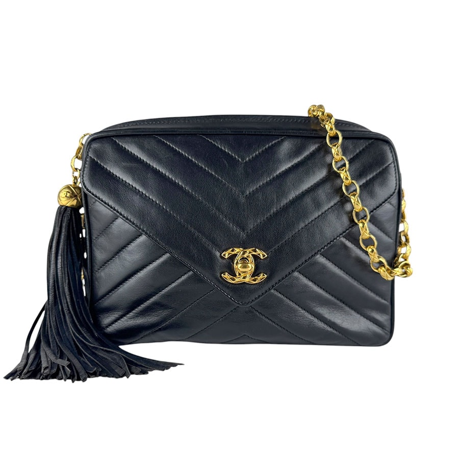シャネル CHANEL ショルダーバッグ Vステッチ レザー/メタル ブラック/ゴールド レディース z9810