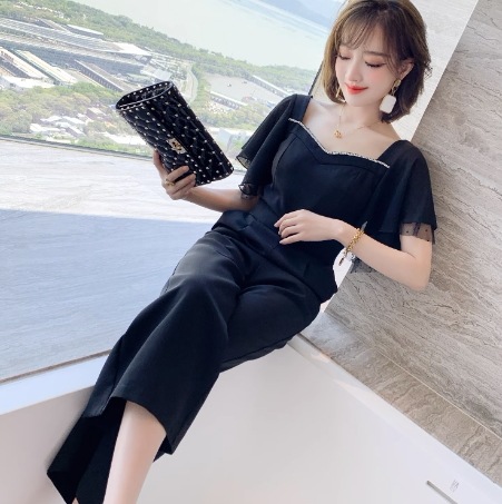 レディース オールインワン つなぎ フレアスリーブ スクエアネック 切り替え ドッキング タック シアー ビジュー かわいい 大人可愛い きれいめ カジュアル おしゃれ マニッシュ 個性的