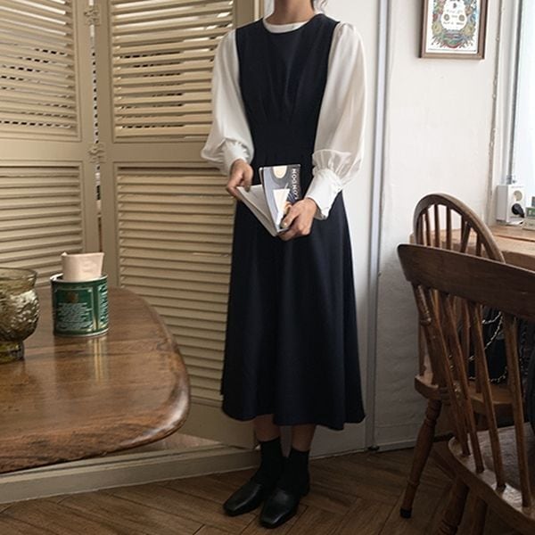 ワンピース ジャンパースカート ミモレ ミモレ丈 クルーネック セミフレア かわいい 大人可愛い きれいめ シンプル カジュアル 大人 上品 おしゃれ 大人女子 こなれ感 キュート ガーリー ルーズ