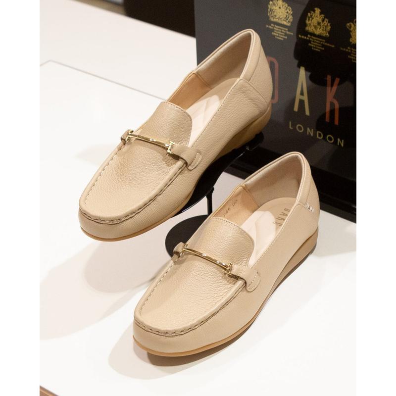 [靴] ノンスリップ軽量女性コンフォートローファー(DLS232)