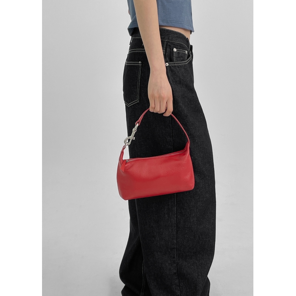 ブラックアップ コイチェ バックル ミニ ホーボーバッグ (牛革)