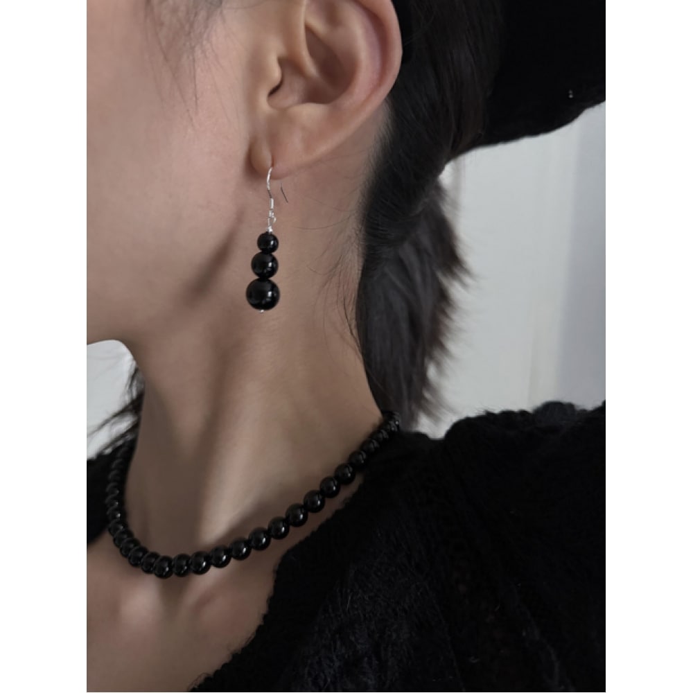 MOSXE [925シルバー] ドロップオニキスピアス