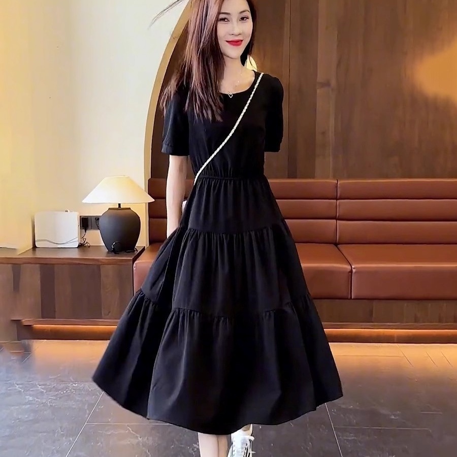 ワンピース ミディアム丈ワンピース 半袖 ラウンドネック フレアワンピース 切り替えデザイン フレア ミディアム丈 かわいい 大人可愛い きれいめ シンプル 上品 おしゃれ きちんと 大人女子