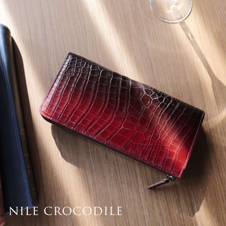 グラデーションクロコダイルレザー長財布 30,745円