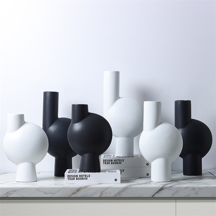 INSスタイル 北欧風 白黒セラミック花瓶 4色バリエーション インテリアアクセサリー 花差し 装飾小物 お部屋雑貨 デザイン感あり