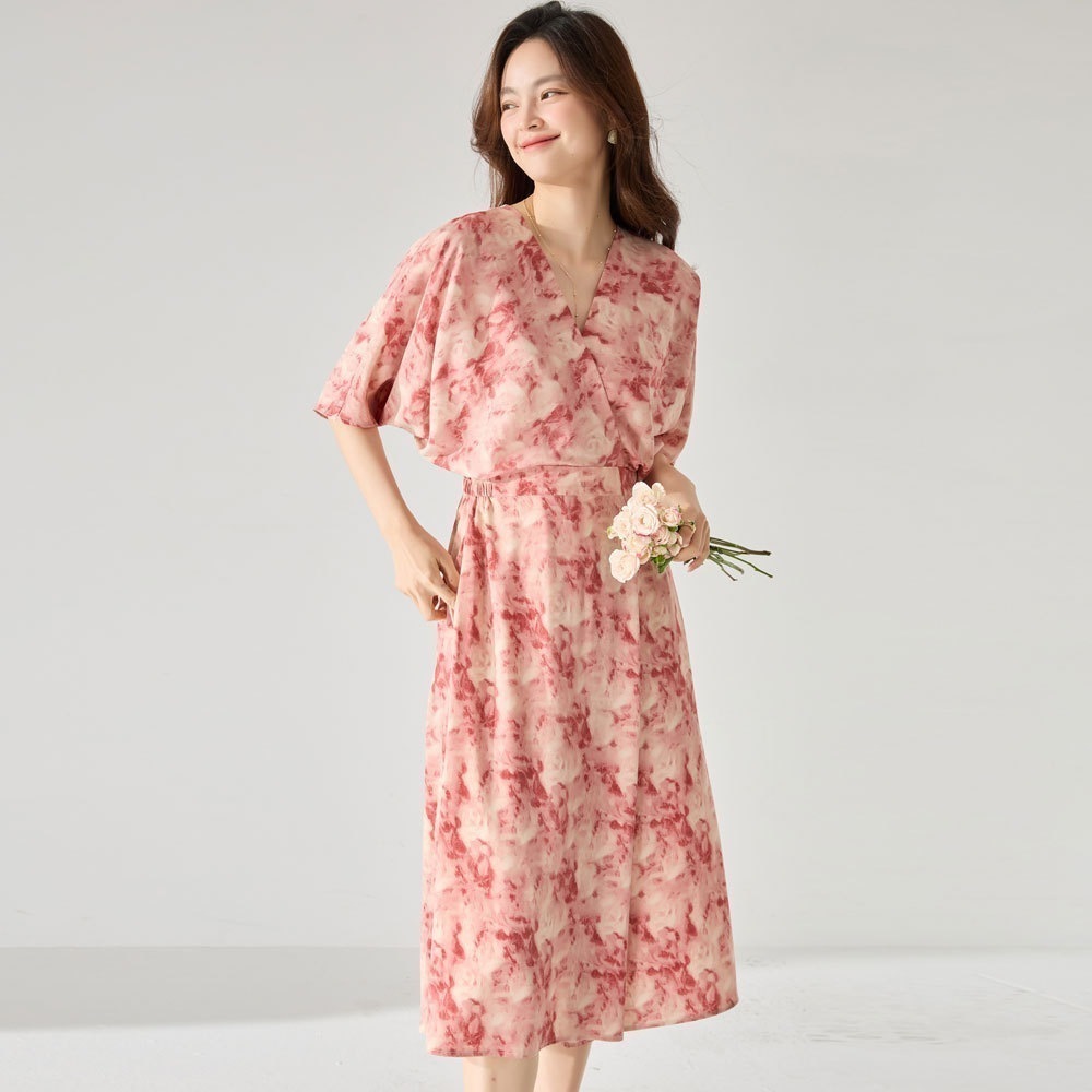 【送.料.無.料.急速発送】水墨ぼかしプリントのコウモリ袖を腰に収めると痩せるワンピース