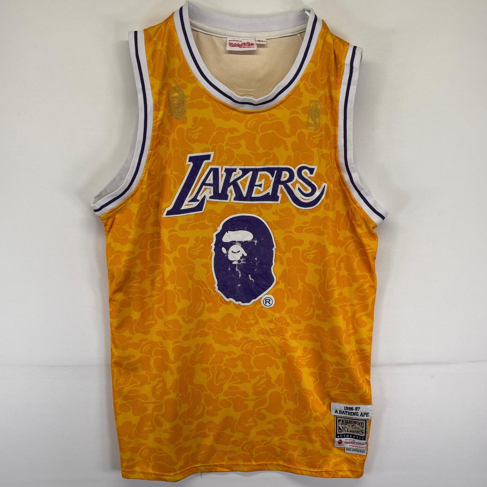 古着 ミッチェルアンドネス Mitchell&Ness ゲームシャツ NBA レイカーズ アベイシングエイプコラボ ユニフォーム タンクトップ XL イエロー メンズ