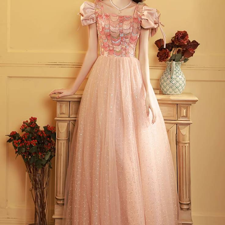 ドレス ウェディング パーティー 結婚式 二次会 披露宴 演奏会 発表会 ステージ 舞台 ダンス 衣装 演劇 ロング 半袖 パフスリーブ スクエアネック 襟なし プリンセスライン スリム 細身 Aライ