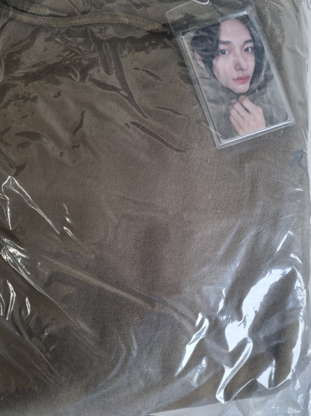 RIIZE UP @ SEOUL Love 119 OFFICIAL MD ONLY HOODIE B ver WONBIN