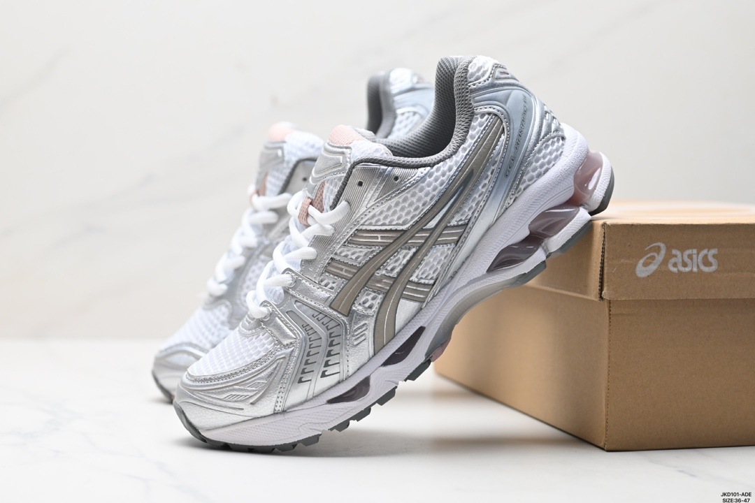 韓国大人気 Running Shoes 1202A056-106