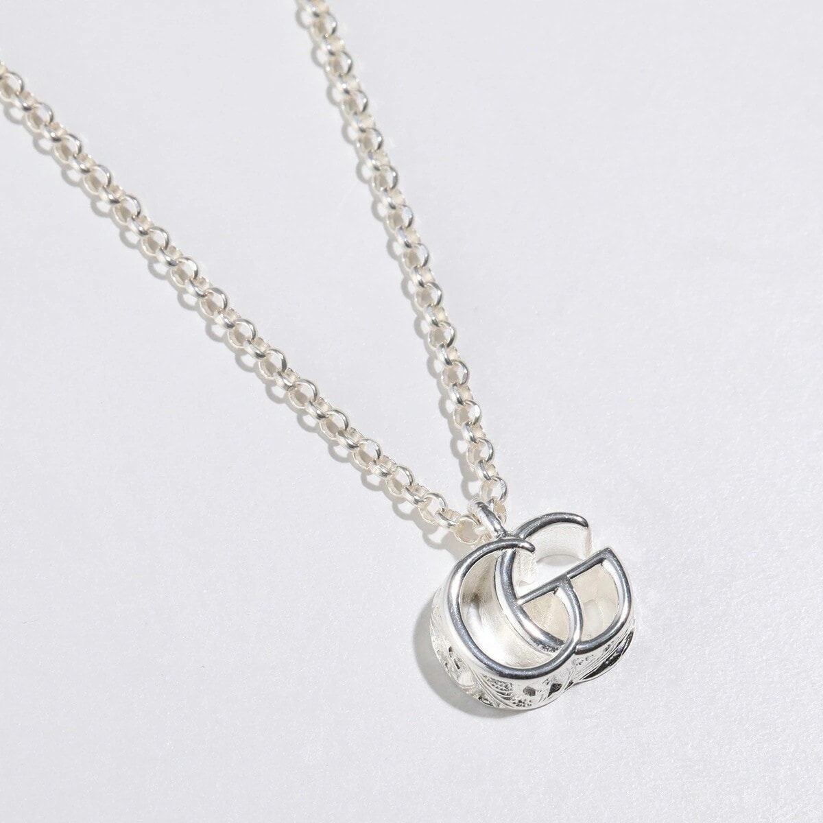 GUCCI グッチ ネックレス GG MARMONT マーモント 770724 J8400 レディース ダブルG ペンダント アクセサリー 8106/SILVER