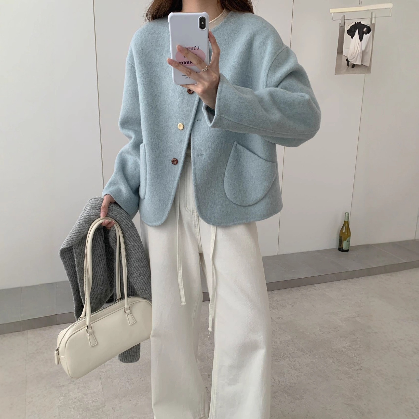 ラウンドネックのシャネル風ダブルフェイスウールコートシンプルでエレガント用途が広く通勤に最適女性用のダブルフェイスの厚手ウールコート暖かい