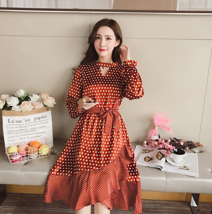 1099．ドット柄フリルシフォンワンピース（レッド）