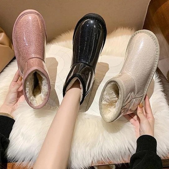 ブーツ 防寒 スノーブーツ あったかブーツ レディース 保温 防寒対策 スキー 歩きやすい 裏起毛 滑らない　無地 撥水 ショート