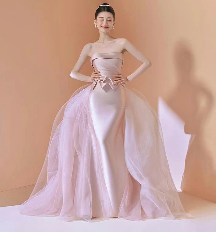 新作入荷 高級感 ウェディングドレス フォトウェディング撮影 カラードレス コンサート オフショルダー 二次会ドレス 披露宴 旅行 ロング ワンピース 花嫁ドレス きれいめ 前撮りドレス 後撮り 結婚