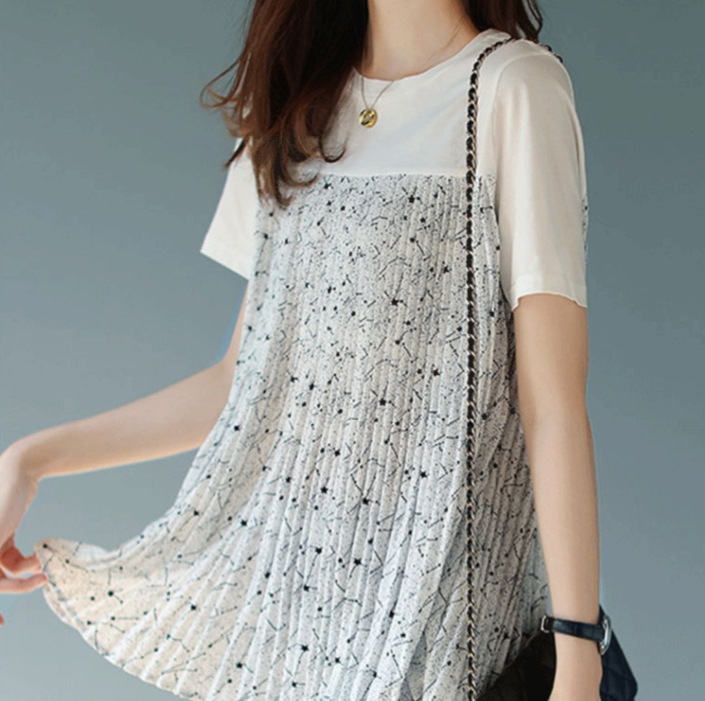 プリーツ生地トップス ラウンドネックシャツ 星座プリント カジュアルトップス トップス Tシャツ シャツ プルオーバー 白シャツ 白トップス ロング丈 袖あり 半袖 5分袖 五分袖 Uネック