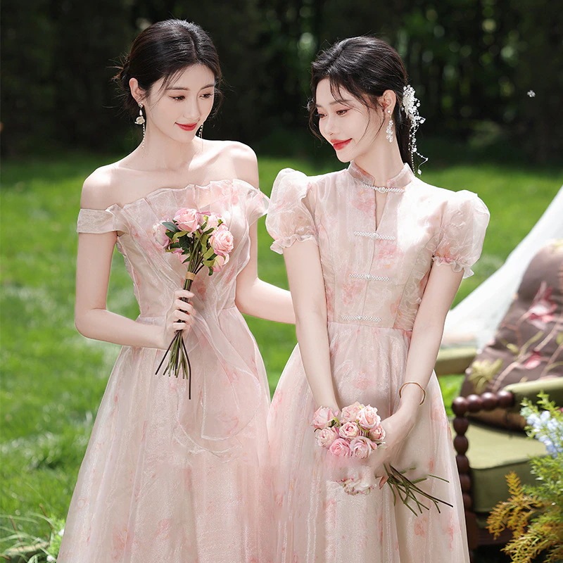 ピンクのお供服2026春の上品な仙気普段は姉妹団の小柄なドレススカートを着ることができます