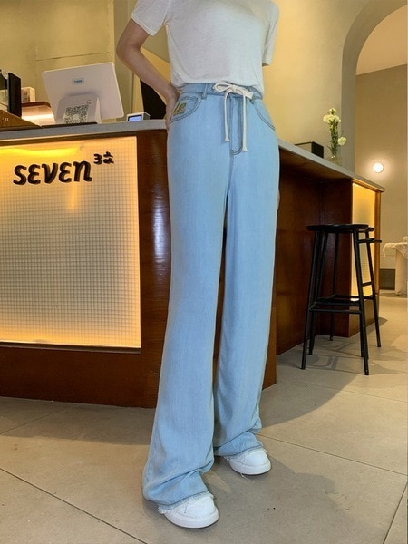 ブリーズストレートパンツ 刺繍