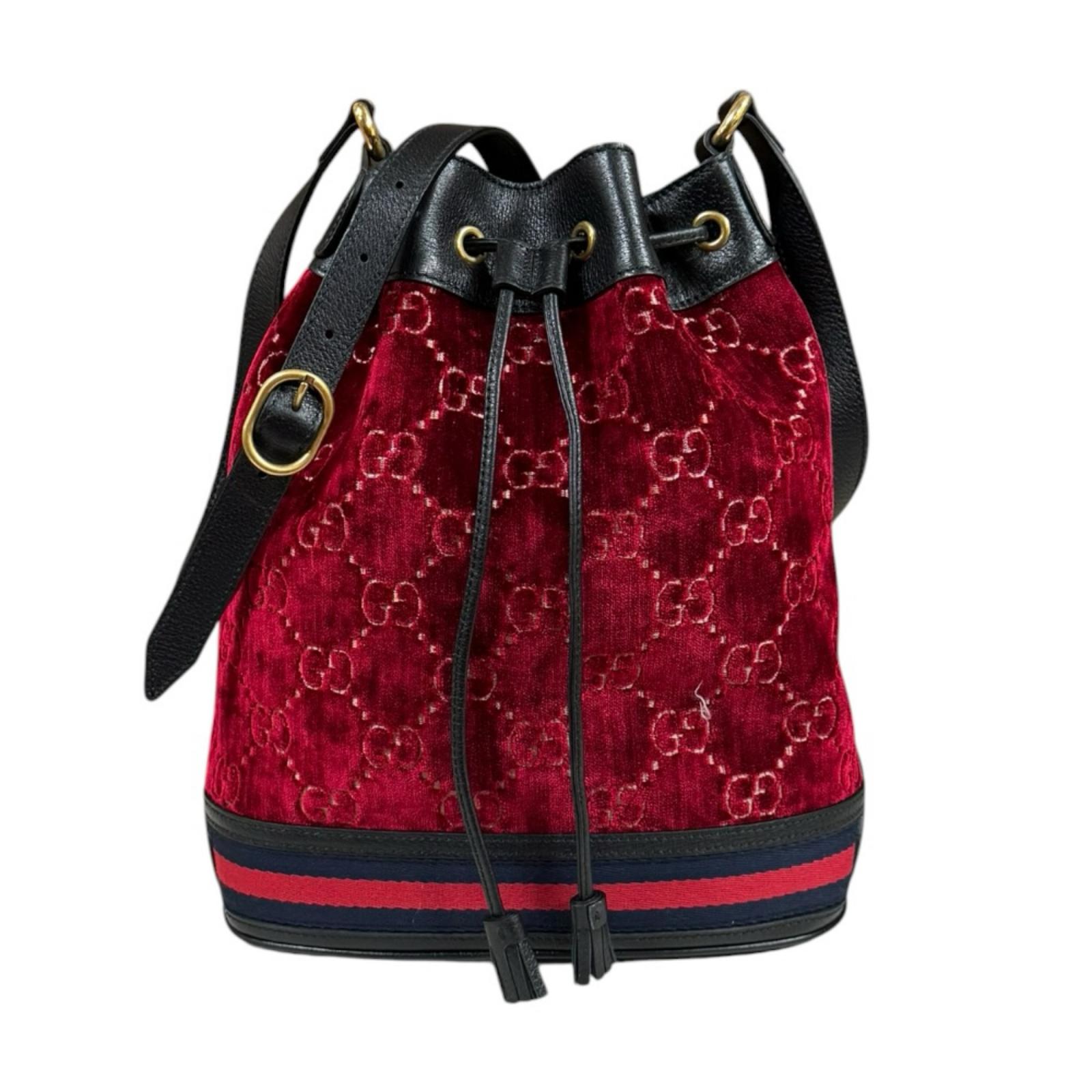 グッチ GGベルベット ショルダーバッグ ベルベット 574960 レッド GUCCI 中古 美品
