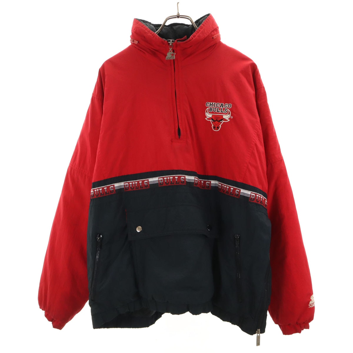 90s オールド NBA シカゴ・ブルズ ハーフジップ ナイロンジャケット L レッド プルオーバー 中綿 Chicago Bulls メンズ 古着
