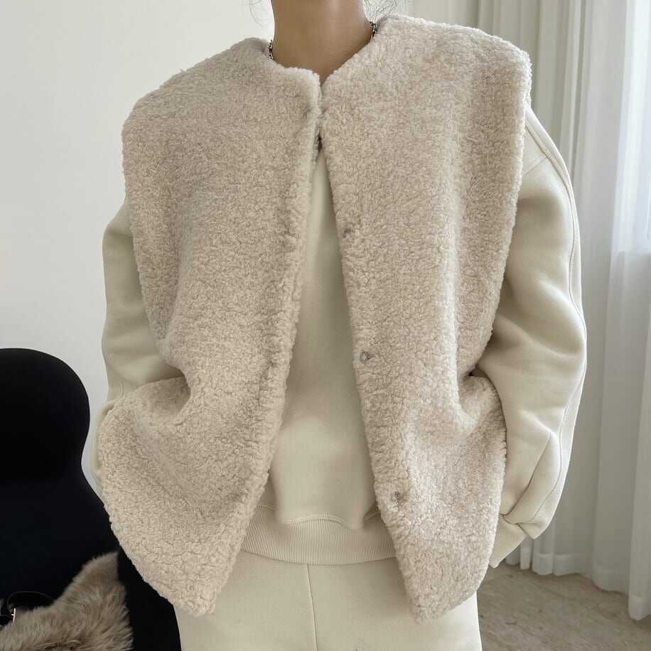 トップス ジレ ベスト 袖なし Vネック もこもこ クルーネック ノースリーブ かわいい 大人可愛い