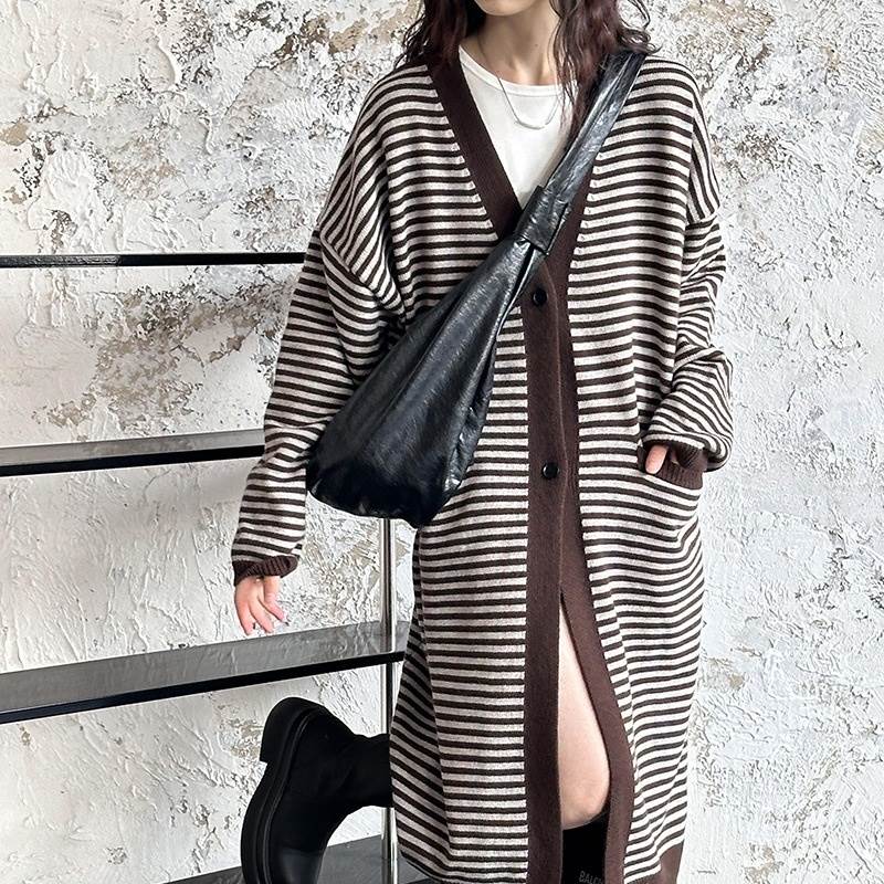 トップス カーディガン レディース ロングカーディガン 長袖 萌袖 前開き ボタン ロング丈 ポケット かわいい 大人可愛い きれいめ シンプル 上品 おしゃれ かっこいい カジュアル こなれ感 個性