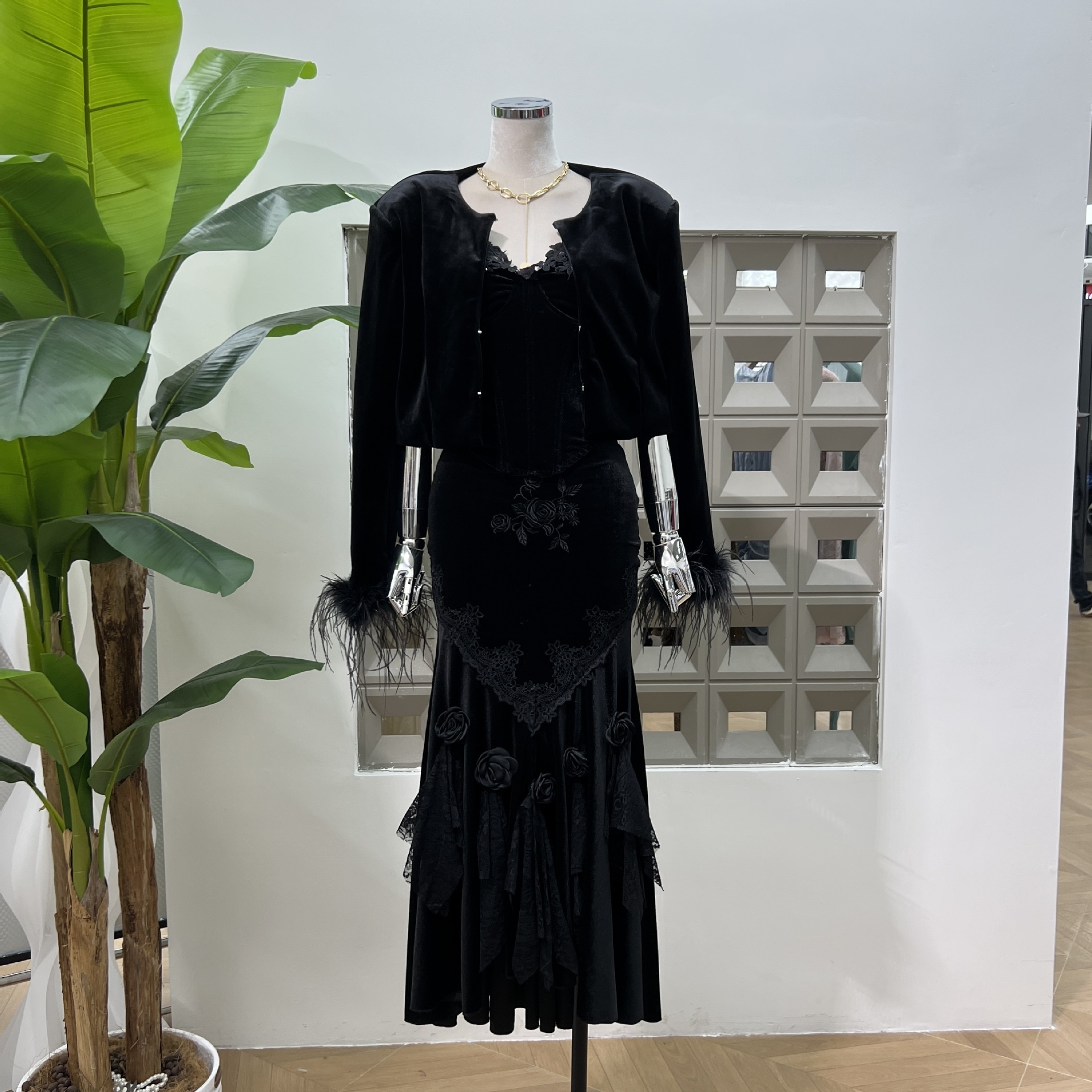 レトロな千金風英倫潮流宴会レースのベルベットの胸の尾のベルベットの花のスカート