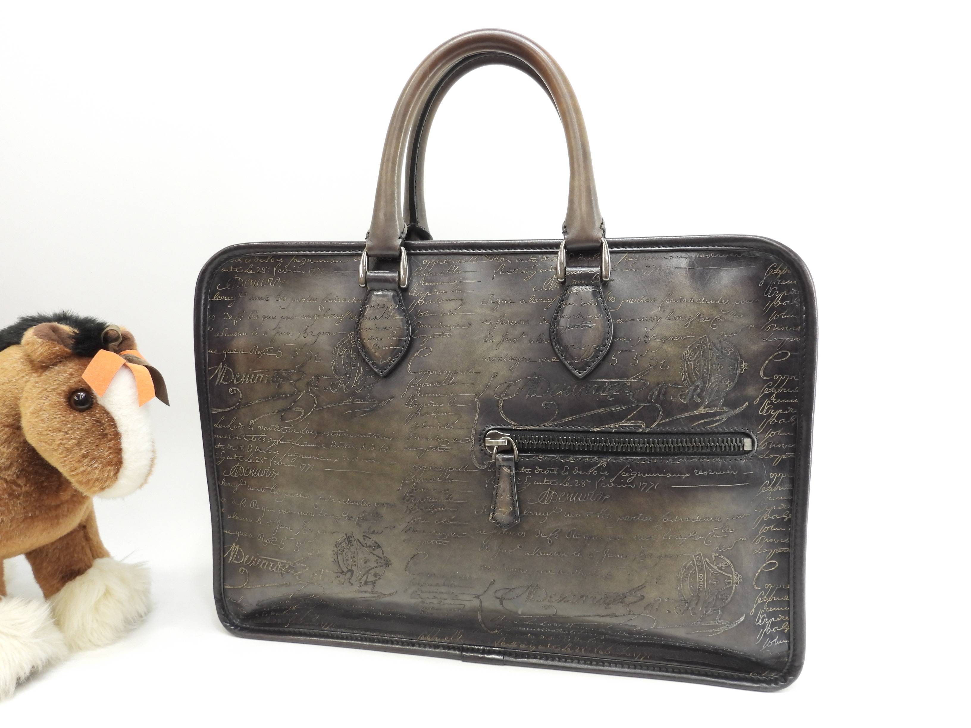 アンジュール カリグラフィー レザー灰 ビジネスバッグ ブリーフケース@0133