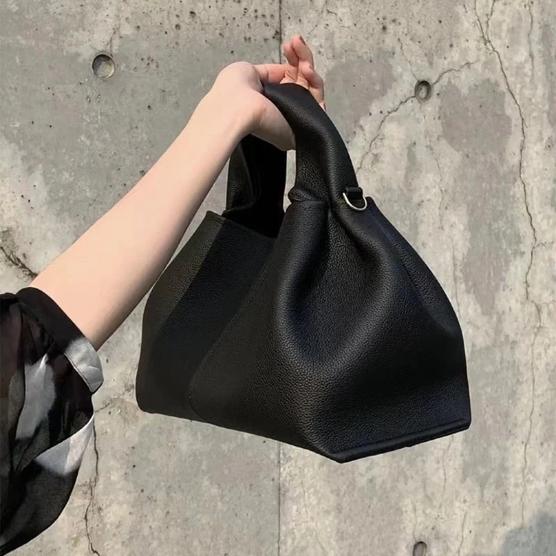 2025 ニューデザイン ファッション コーディネート 無地 手提げバッグ ショルダーバッグ ショルダーバッグ レディース