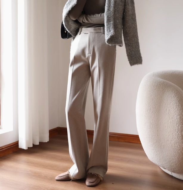 レディース パンツ ボトムス ミニ かわいい 大人可愛い こなれ感 ラフ ルーズ ヴィンテージ ラブリー キュート 学生 学校 通学 部活 アウトドア キャンプ パーティー イベント 黒