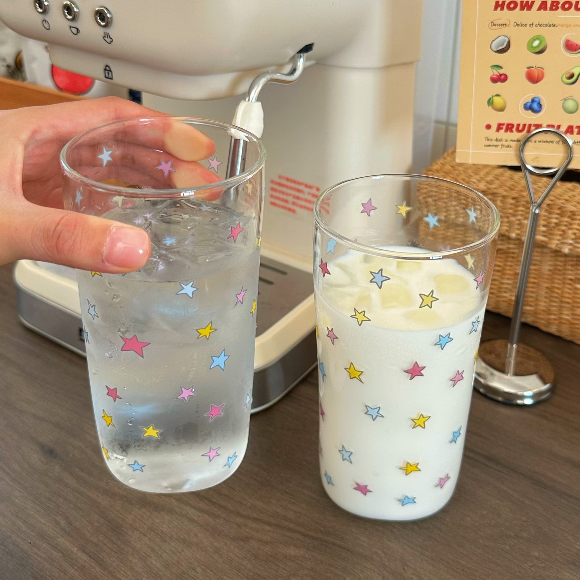 【20点セット】【送料無料】カラフルな星のグラス冷たいカップ少女の心の日のジュースカップ大容量朝食ミルクカップ