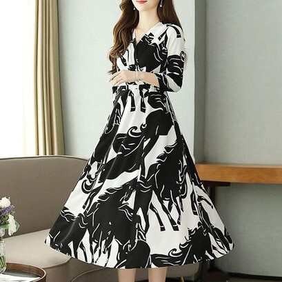 【2025新作入荷】ワンピース シフォン ミモレ丈 2色A ライン Vネック フラワー 七分袖リ女優 海外もの 可愛らしい デザイン バイカラー ミモレ ミディ