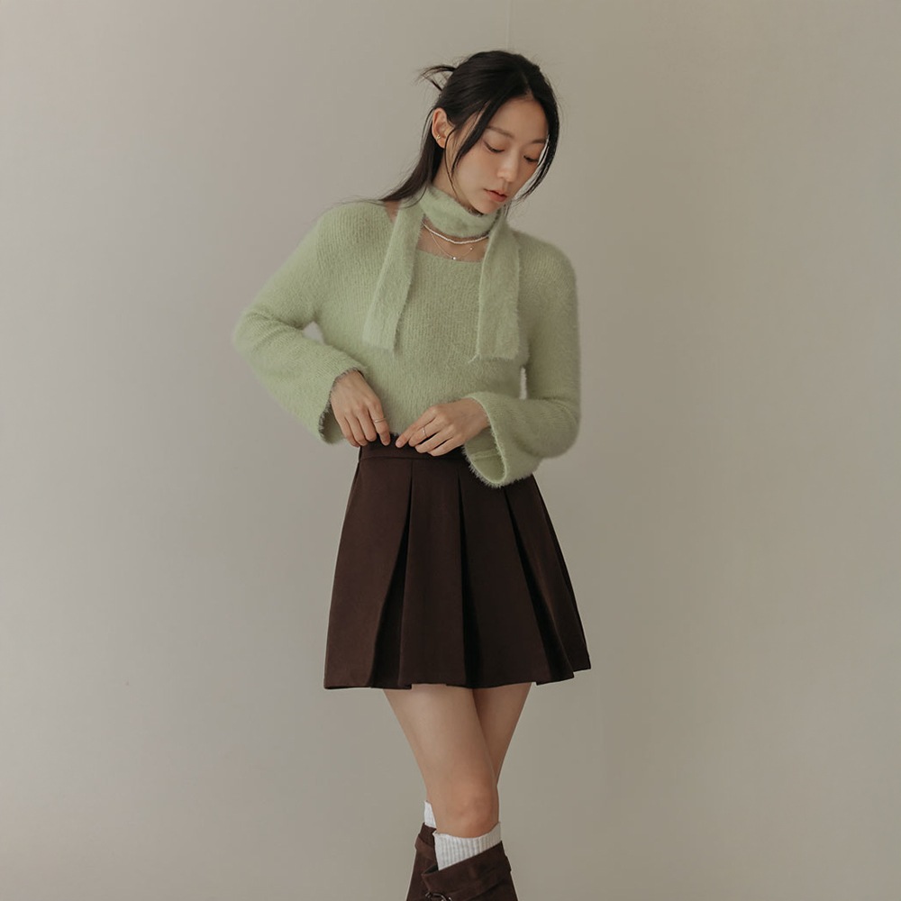 ローテンズヘアリーマフラーセットクロップニット